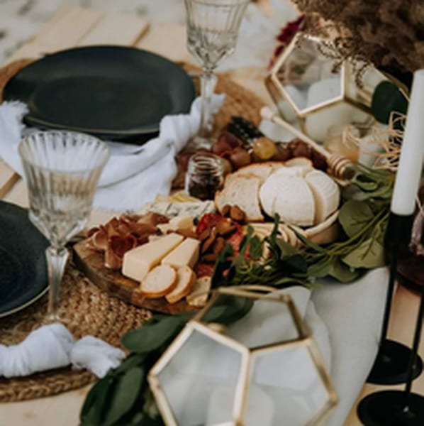 Przekąski na piknik na plaży w Gdańsku